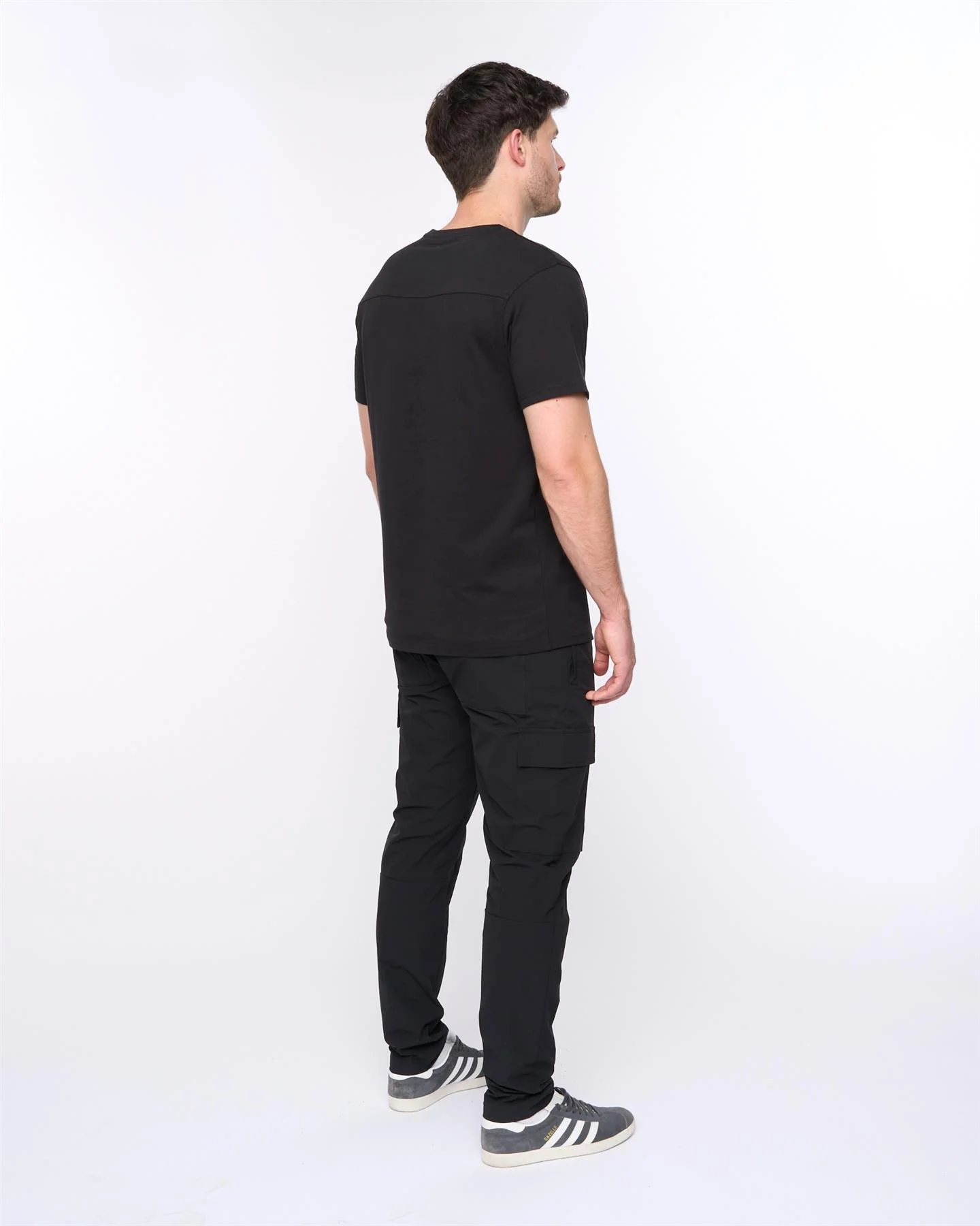 Chamata T-Shirt Black - Image 5